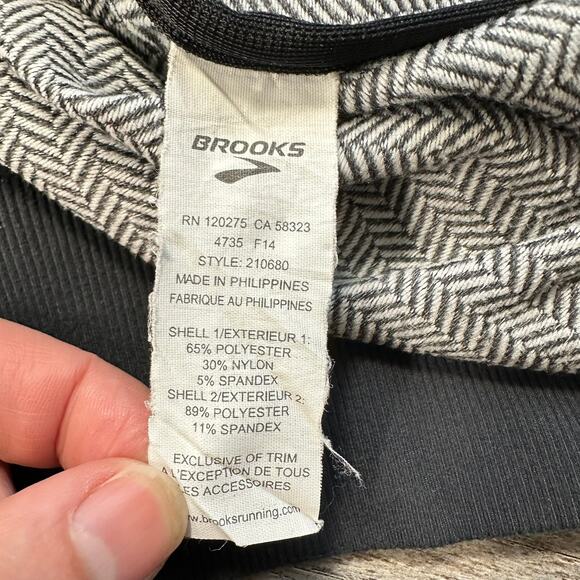 Brooks Pure Project Men's Black grey Hooded Zip Jacket Asymmetrical Zip Small - Picture 8 of 11